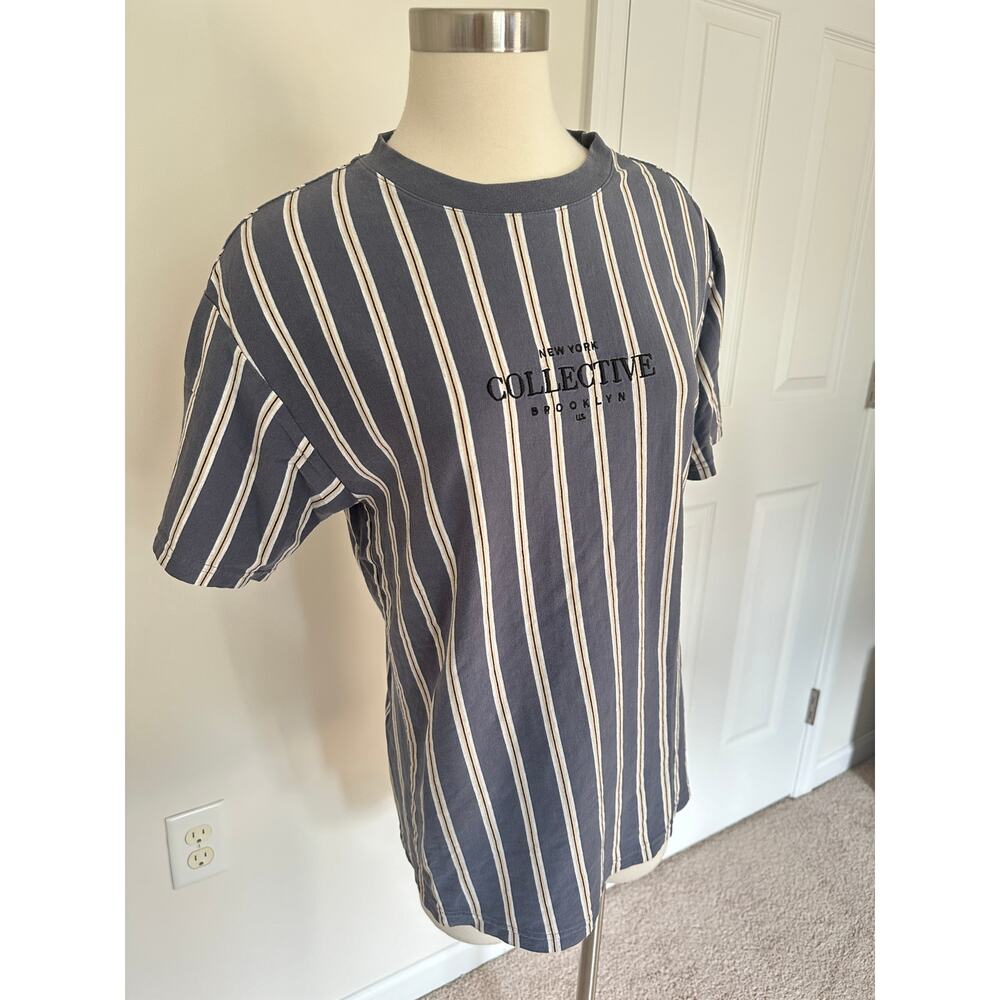 Cotton On blue striped tee, size XS (mens)